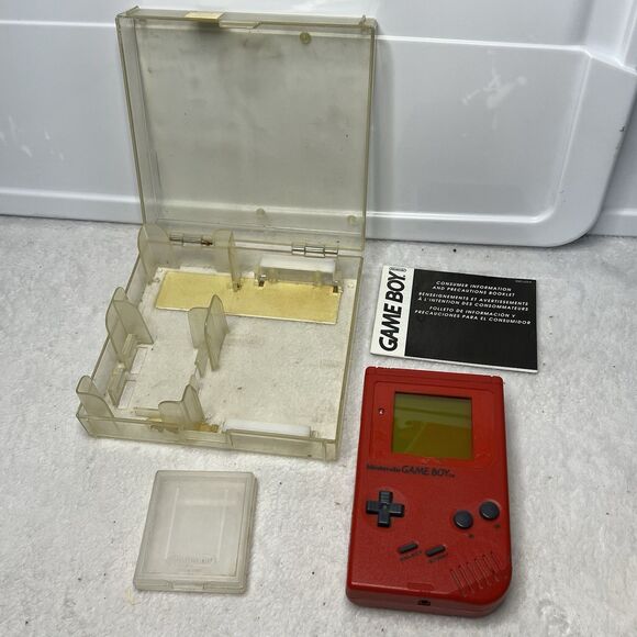Nintendo Game Boy RED Play it Loud Original Case Matching Serial Number Tested - Picture 1 of 12